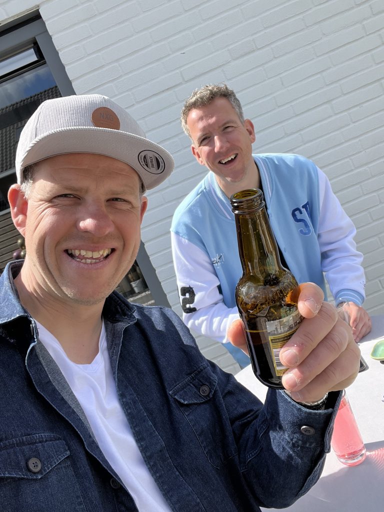 De twee broers samen