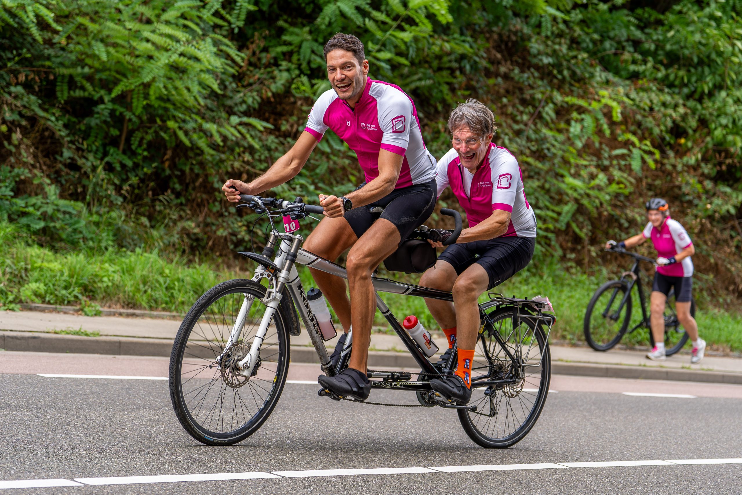 Fietsen tijdens Bike & Hike voor Parkinson