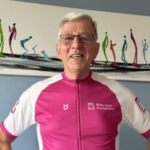 henk lingeman fietst voor online collecte